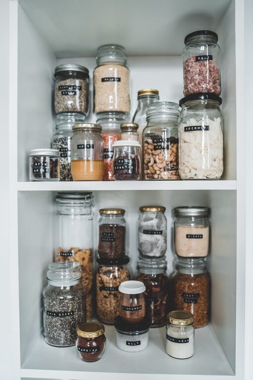 How to Keep a Tidy Fridge and Pantry for a Fresh, Organized Kitchen